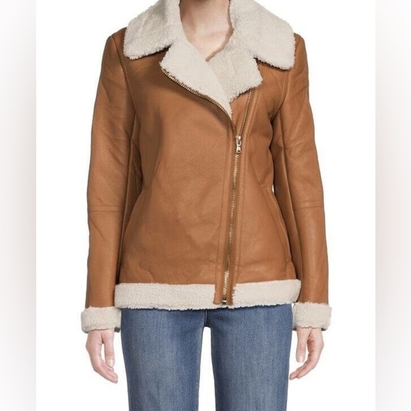 Saks Fifth Avenue Jackets & Blazers - NWT Saks Fifth Avenue Faux Shearling Jacket